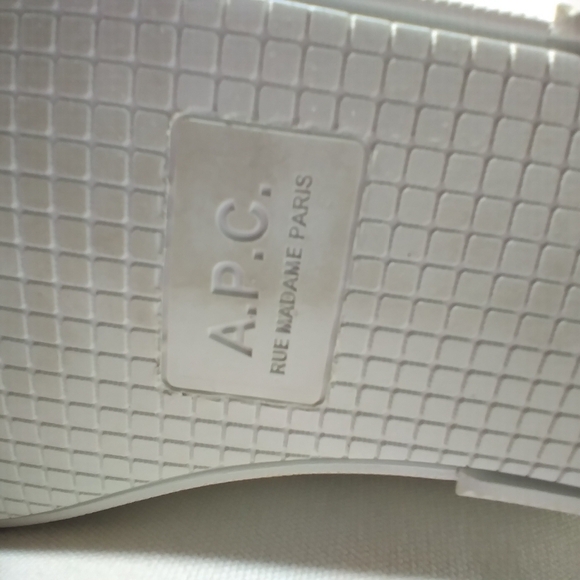 A.P.C white sneaker - Picture 5 of 5